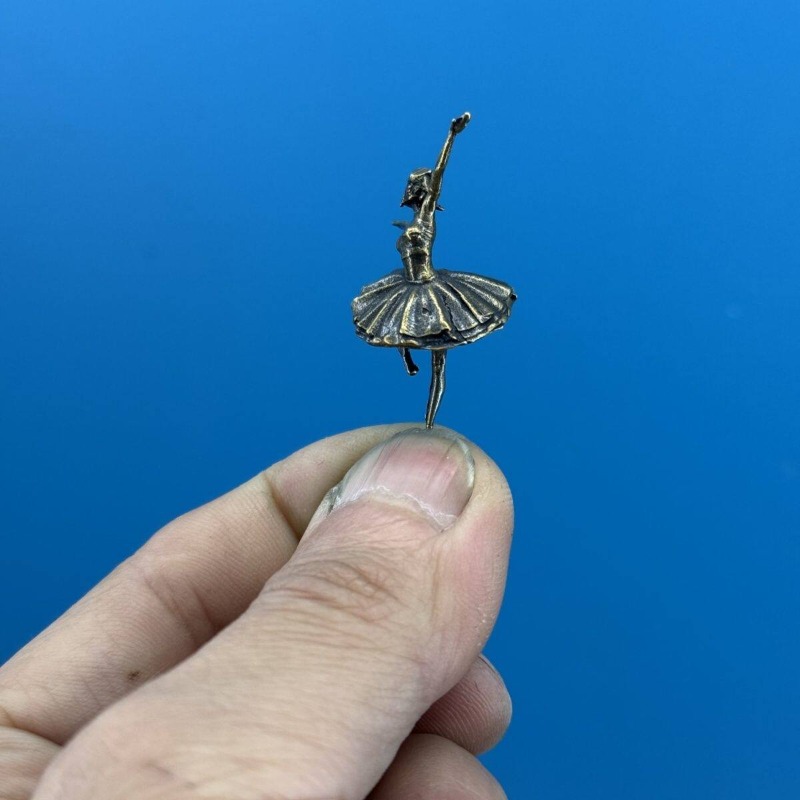 Металлические латунные фигурки – обзор и цена Tech Girl Accessories